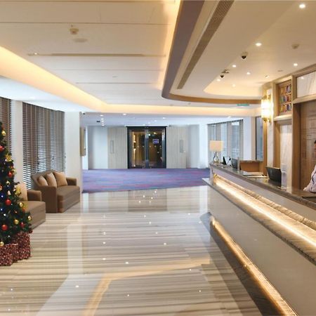 Aqueen Prestige Hotel Lavender Singapore Bagian luar foto