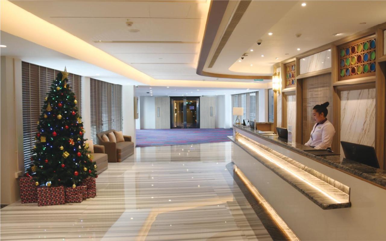 Aqueen Prestige Hotel Lavender Singapore Bagian luar foto